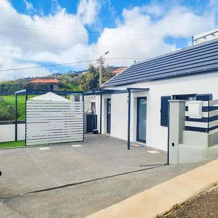 Casa Sandine Semesterbostad *