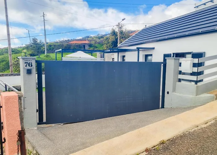 Casa Sandine Estreito Da Calheta