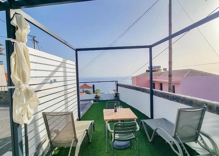 Semesterbostad Casa Sandine Estreito Da Calheta